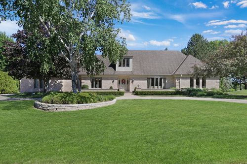 3011 Cyprus Ct, Buffalo Grove, IL, 60089-6676 | Card Image