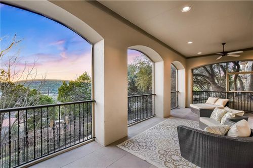 apt-10-8546 Adirondack Trl, Austin, TX, 78759-7906 | Card Image