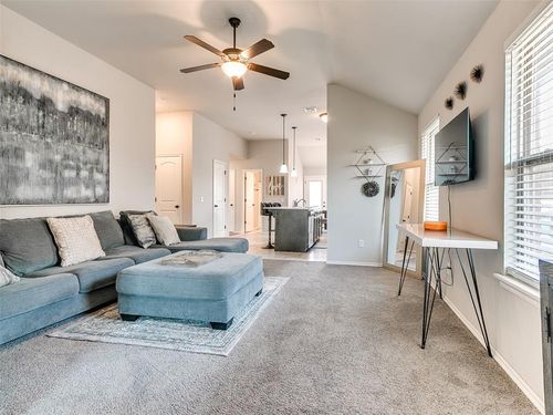 19813 Brunswick Ct, Edmond, OK, 73012-5219 | Card Image