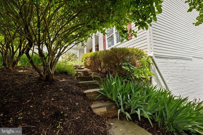 5722 Pond View Ln, House other with 4 bedrooms, 4 bathrooms and null parking in Broad Run VA | Image 78