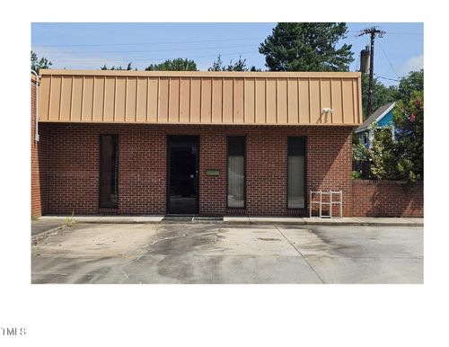 2211 Edgewood Ave, Burlington, NC, 27215-4547 | Card Image