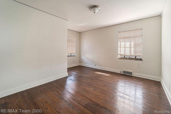 17343 Santa Rosa Dr, House other with 3 bedrooms, 2 bathrooms and null parking in Detroit MI | Image 16