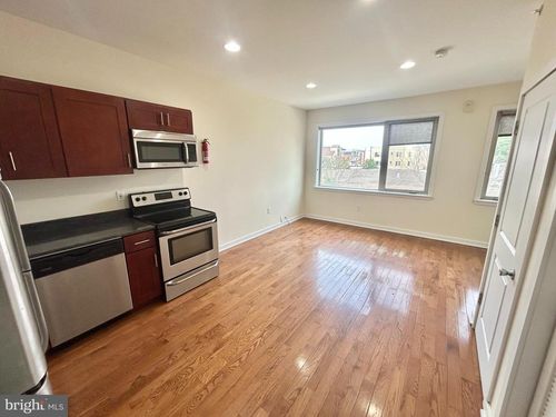 3-332 N 41st St, PHILADELPHIA, PA, 19104-2291 | Card Image