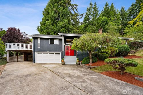 933 N Stephenson Dr, Montesano, WA, 98563-1314 | Card Image