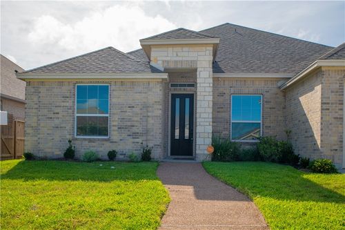 7905 Rancho Vista Blvd W, Corpus Christi, TX, 78414-4300 | Card Image