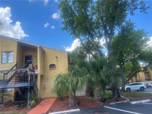 511-2875 Winkler Ave, FORT MYERS, FL, 33916 | Card Image