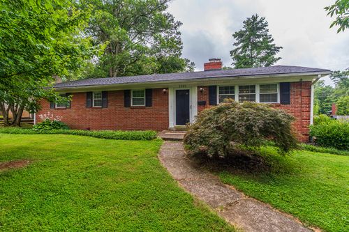 1501 Port Royal Dr, Lexington, KY, 40504-2238 | Card Image