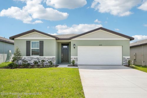 31678 Wild Grape Ln, BROOKSVILLE, FL, 34602-8359 | Card Image