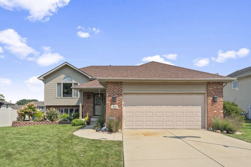 300 W 128th Pl, Crown Point, IN, 46307 | Card Image