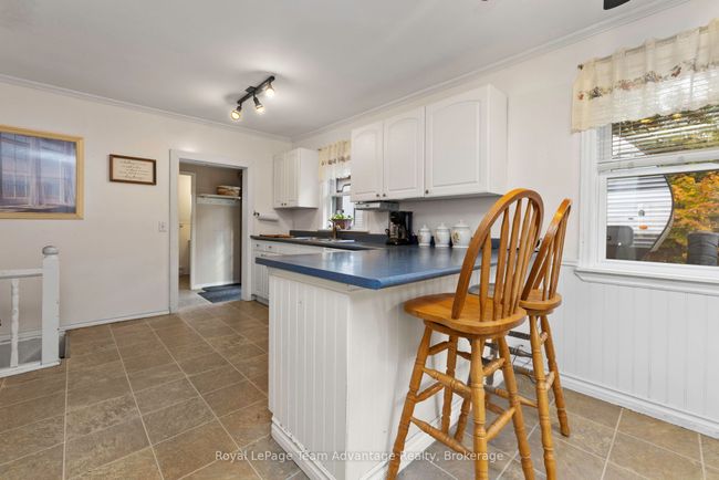 4 George St, House other with 3 bedrooms, 2 bathrooms and 6 parking in Parry Sound ON | Image 5