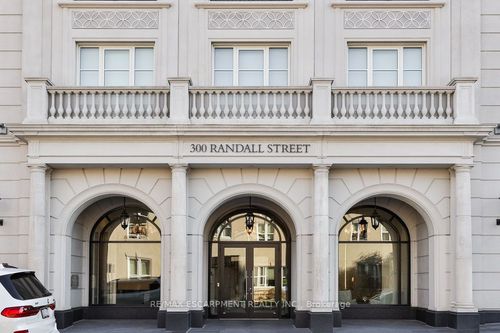 212-300 Randall St, Oakville, ON, L6J0G2 | Card Image