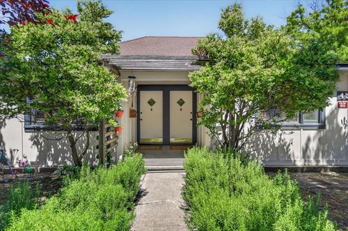 457 C Street, Ashland, OR, 97520 | Card Image