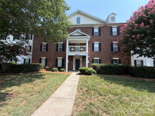 4012 Town Center Rd, Harrisburg, NC, 28075-7442 | Card Image