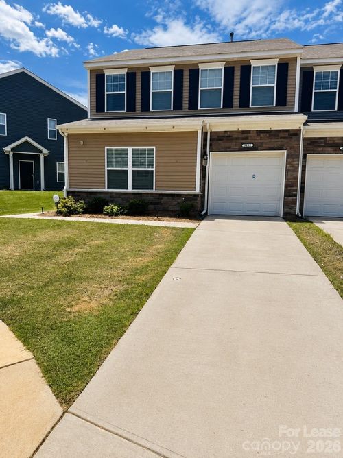 6438 Revolutionary Trl, Charlotte, NC, 28217-3675 | Card Image