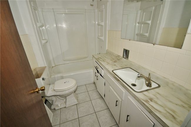 305 Hemlock Rd, House other with 3 bedrooms, 2 bathrooms and 2 parking in Trafford PA | Image 13