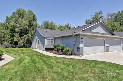 1300 Diamond Ct, Nampa, ID, 83686-7484 | Card Image
