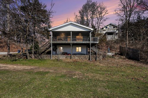 5884 Rays Dr, Onsted, MI, 49265-9817 | Card Image