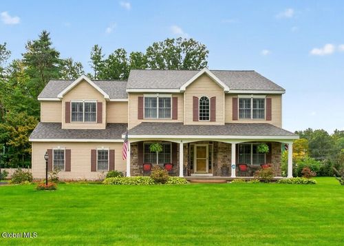 4 Quincy Ln, Queensbury, NY, 12804-8348 | Card Image