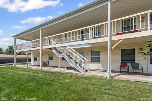20887 Flora St, Roseville, MI, 48066-4582 | Card Image