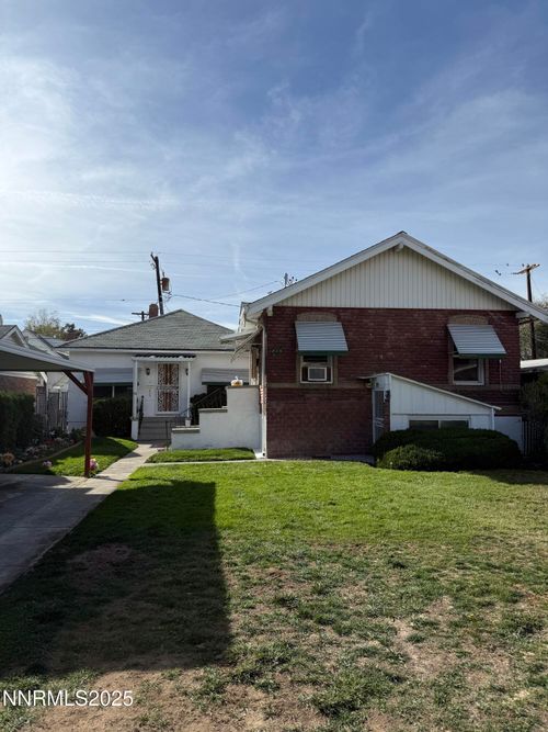 711 Evans Ave, Reno, NV, 89512-3304 | Card Image