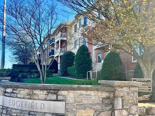 apt-304-800 Woodland St, Nashville, TN, 37206-3762 | Card Image