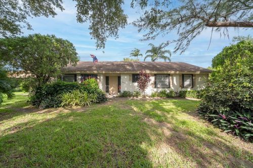 2259 Nova Village Dr, Davie, FL, 33317-7032 | Card Image