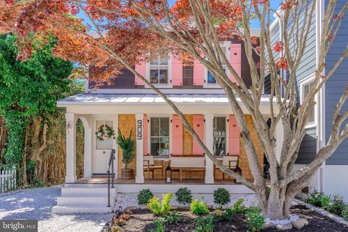 909 Corgie St, Cape May, NJ, 08204-1605 | Card Image