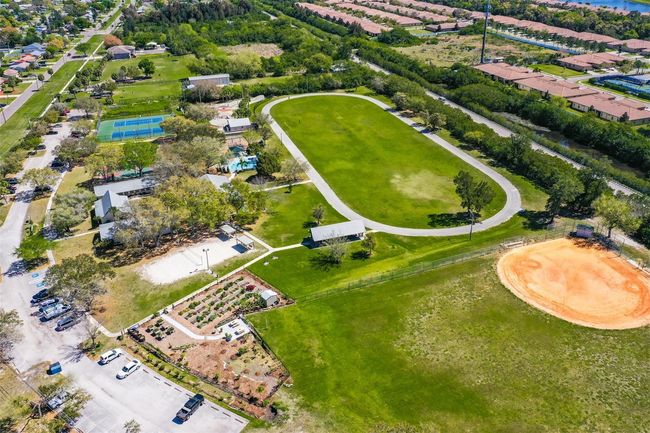 540 Firefly Ln, House other with 3 bedrooms, 2 bathrooms and null parking in APOLLO BEACH FL | Image 49