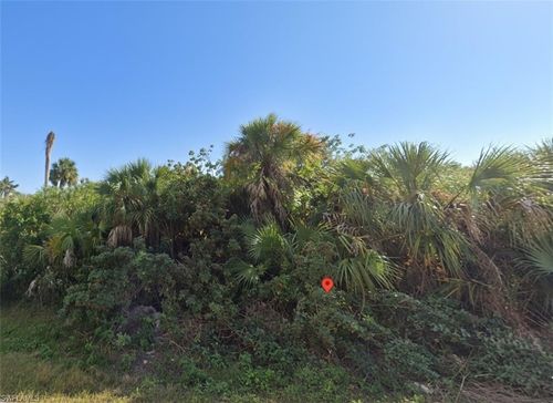 5073 Wild Goose Cir, Labelle, FL, 33935-2304 | Card Image