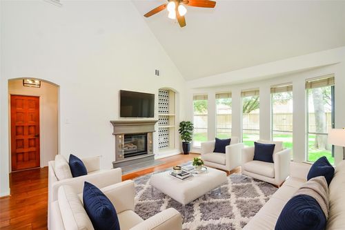 7919 Clarion Way, Houston, TX, 77040-2581 | Card Image