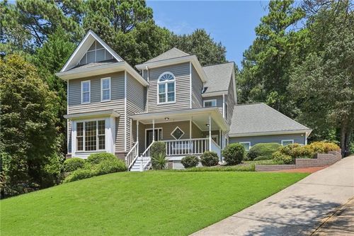 9110 Twelvestones Dr, Roswell, GA, 30076-3460 | Card Image