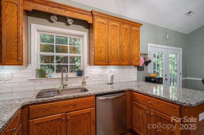 319 Beacon Hills Dr, House other with 4 bedrooms, 4 bathrooms and null parking in Gastonia NC | Image 11