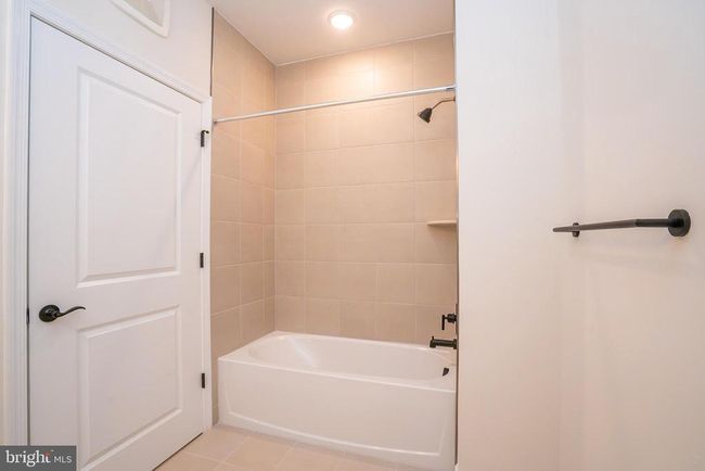 311 - 1 Culvert Dr, Condo with 2 bedrooms, 2 bathrooms and null parking in PRINCETON JUNCTION NJ | Image 34