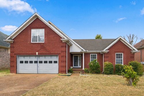 6529 Arvington Way, Antioch, TN, 37013-1126 | Card Image