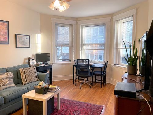 7-35 Queensberry, Boston, MA, 02215 | Card Image