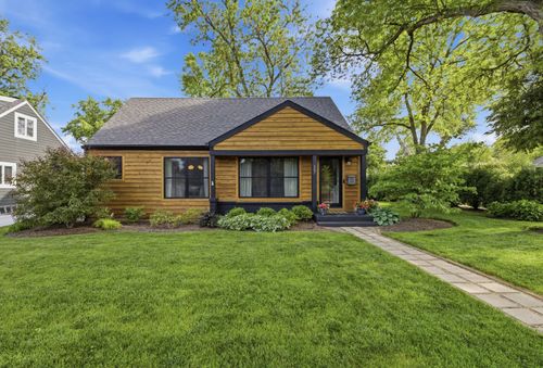 607 E Frederick St, Arlington Heights, IL, 60004-5734 | Card Image