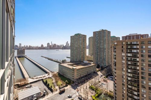 apt-2103-20 Newport Pkwy, Jersey City, NJ, 07310-2308 | Card Image