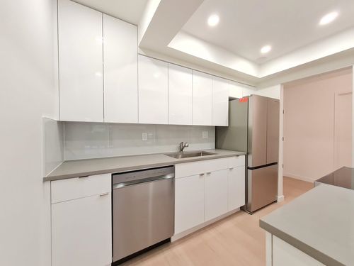 107-6560 Buswell St, Richmond, BC, V6Y2G7 | Card Image