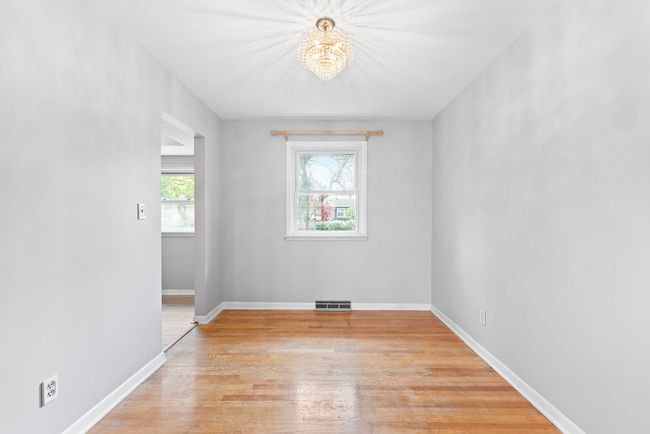 9408 Fran Lin Pkwy, House other with 3 bedrooms, 2 bathrooms and 2 parking in Munster IN | Image 5