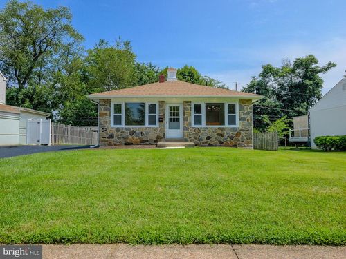 2989 Eastburn Ave, BROOMALL, PA, 19008-1054 | Card Image