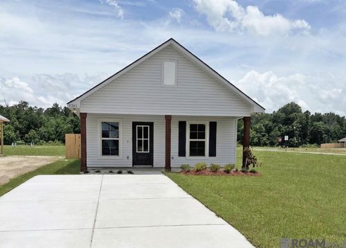 11242 Tallow Creek Drive, Denham Springs, LA, 70726 | Card Image