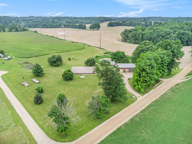 520 E Groat Rd, House other with 3 bedrooms, 2 bathrooms and null parking in Dowling MI | Image 20