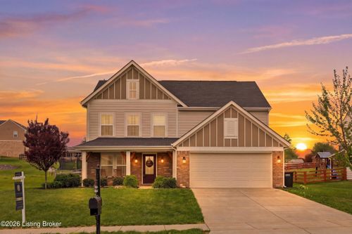 301 Copper Creek Dr, Mt Washington, KY, 40047-5863 | Card Image