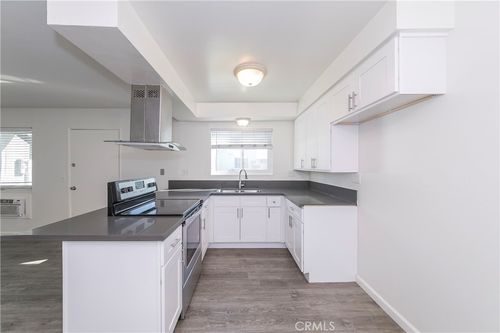 b-6071 Lemon Ave, Cypress, CA, 90630 | Card Image