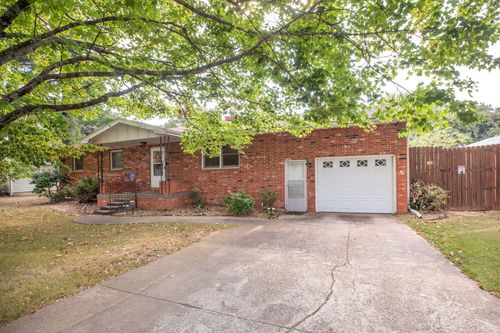 201 Judy St, Branson, MO, 65616-3523 | Card Image