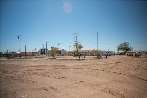 450 W Wall Rd, Imperial, CA, 92251-9716 | Card Image