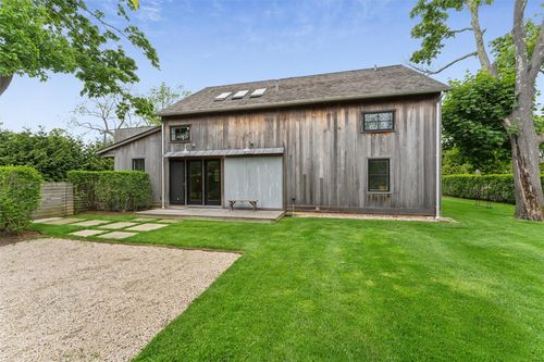 3 Pheasant Ln, Remsenburg, NY, 11960-2058 | Card Image