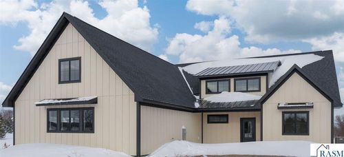 1005 Lakeview Rd, Lake Crystal, MN, 56055-2447 | Card Image