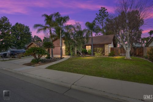 5108 Panorama Drive, Bakersfield, CA, 93306 | Card Image