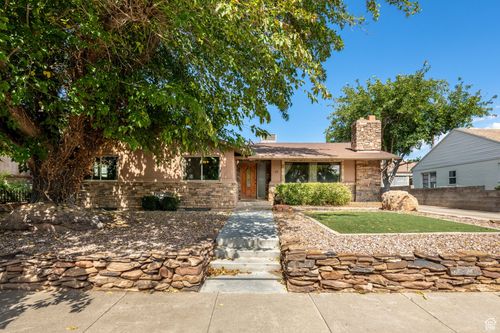 631 E 200 S, St George, UT, 84770-3008 | Card Image